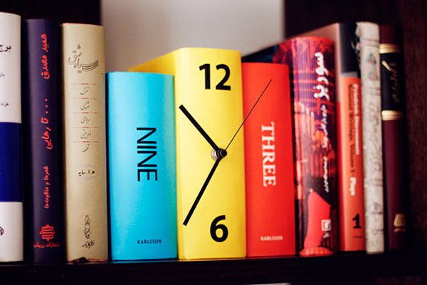 Creative Table Clock Book